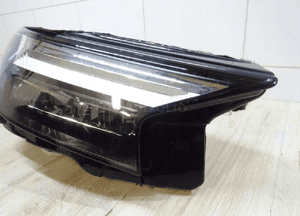 AUDI Q4 E-TRON LAMPA PRAWA PRZEDNIA FULL LED 89A941034 LLU 2
