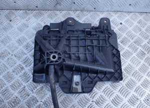 VW POLO IV 9N PODSTAWA AKUMULATORA 6Q0915331D RADOM 1