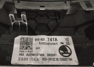 Licznik zegary Skoda OE 6V0920741A 3