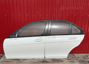 Mercedes W204 lift drzwi 149 lewy przód oryginał w kolor 1