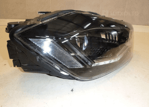 Volkswagen polo lampa prawy przód 6 pin full led 3