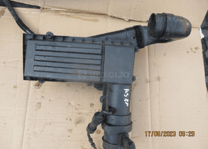 Obudowa filtra powietrza volkswagen vw golf audi A3 8P 1.6 tdi 2