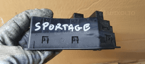 Przełącznik włącznik ESP regulacji świateł panel sterowania Kia Sportage III 93700-3U810WK 7
