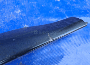 Toyota RAV4 00-05 zaślepka relinga relingu 2