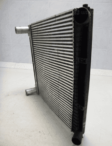 Range rover sport L320 3.6 d chłodnica intercooler 5