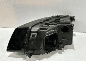 AUDI Q5 8R Lampa przednia Xenon prawa - 16373 6
