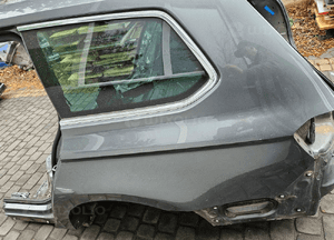 VW Passat B8 Kombi błotnik tył tylny prawy 2