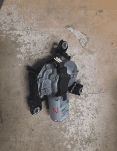 SILNICZEK WYCIERACZKI KLAPY OPEL CORSA D 53027312 1