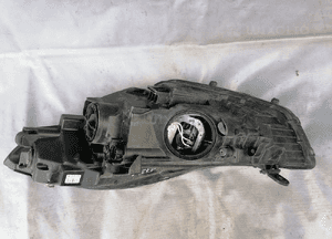 Lampa prawa prawy przód Hyundai IX20 8