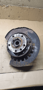 Zwrotnica piasta prawy tył tylna prawa VW Touareg 7L 3.0 TDI 1