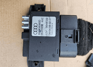 Audi A4 B8 A6 C6 2.0 1.8 TFSI moduł sterownik pompy paliwa 8K0906093D 4F0906093L 1