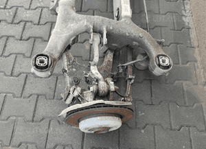 Oś belka zawieszenie tył tylne bmw F10 F11 2.0D N47 3