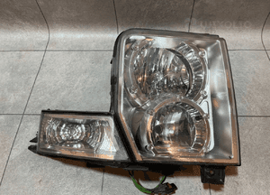 Jeep commander xk xh lampy przód oryginał uk ładne 4