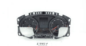 Vw golf vii 5G 2012- zegary licznik 44070KM 5G1920741D 1