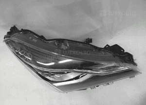 Toyota yaris iii lift lampa przednia prawa 3