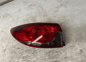 Lampa lewa tylna lewy tył mazda 6 gj 220-41957 1