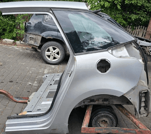 Citroen C4 Picasso I błotnik tyl tylny prawy 6