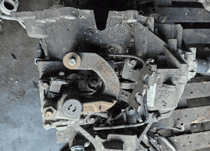 Volvo V50 S40 2.5T 20V 2.5 Turbo skrzynia biegów P 9482352 M66WF23 4