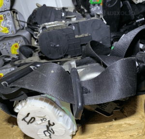 Mercedes S 220 lift pasy napinacze pas napinacz 4