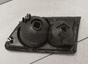 Lampa lewy tył w klape mazda vi 6 kombi 226-61974 02-07 3