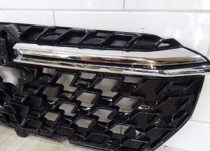 SX4 s-cross ii 23R grill atrapa gril 71741-63T0 2