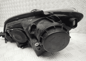 LAMPA PRAWY PRZÓD VW GOLF V PLUS 5M1941006B   DOSTEPNE 2 SZT 15