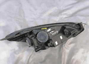 Lampa lewa lewy przód Ford Fiesta Mk8 H1BB-13W030-AE 7
