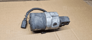 Pompa doładowująca doładowania ABS ESP VW Passat B5 8E0614175F 5