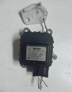 Audi A6 C5 lift silniczek nagrzewnicy 4B2820511A