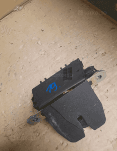 Zamek klapy tył opel zafira b nr 495058724 1