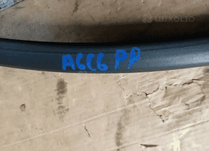 Uszczelka drzwi prawy przód przednia prawa Audi A6 C6 3