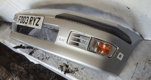 Zderzak przód przedni do mitsubishi space wagon halogeny srebrny 2