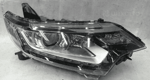 Outlander 2015- bdb lampa przednia prawa 1
