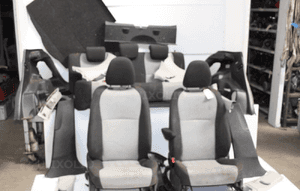 Toyota Yaris III 5 drzwiowy fotele kanapa wnętrze przekładka 1