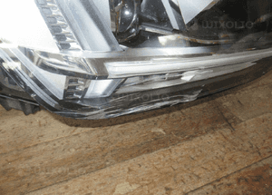 LAMPA PRZEDNIA PRZÓD PRAWA AUDI Q2 FULL LED 2016-2020 7