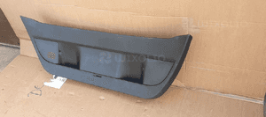 Tapicerka osłona klapy bagażnika Seat Leon II 1P9867601D 4