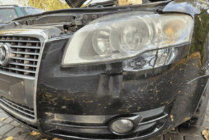 Audi A4 B7 zderzak przód przedni grill LY9B 2