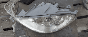 Przod przednia lampa lewa peugeot 807 2
