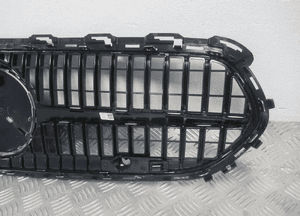 Grill gril atrapa mercedes c-klasa W206 2021- 12