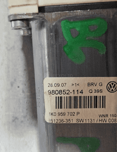 VW Passat B6 silniczek sterownik szyby przód przedniej prawa lewe 3