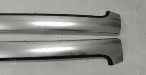 Audi A4 B7 listwa przednia szyby chrom prawa lewa 3
