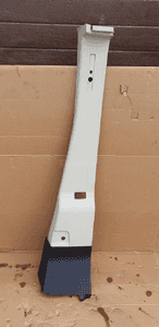Osłona poszycie słupka prawa Citroen Jumper 1305791070 1