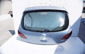 Klapa bagażnika tył opel astra 4 j Z22M hb