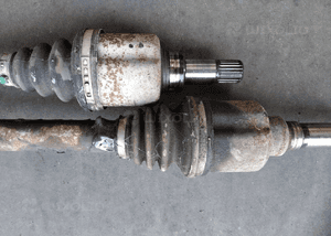 Peugeot 1007 1.6 16V polos prawa lewa 9647107080 2