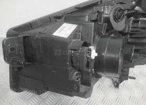 Lampa przednia przód prawa renault trafic iii 3 260106569R 2014-2019 11