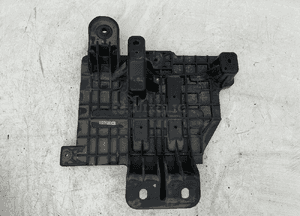 Hyundai IX35 Podstawa Akumulatora 37150-2S000 3