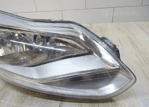 Lampa prawa przód FORD FOCUS MK3 BM51-13W029-AK LLU 2
