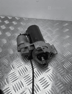 Bmw F31 F32 F15 rozrusznik 8581097 4