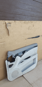 Boczek tapicerka prawy przód przednia prawa Mercedes W211 4