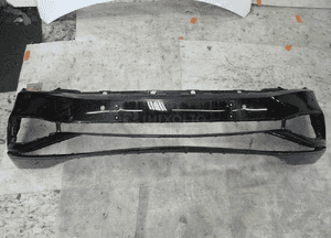 Vw passat B8 lift same 4PDC cały zderzak przedni 1